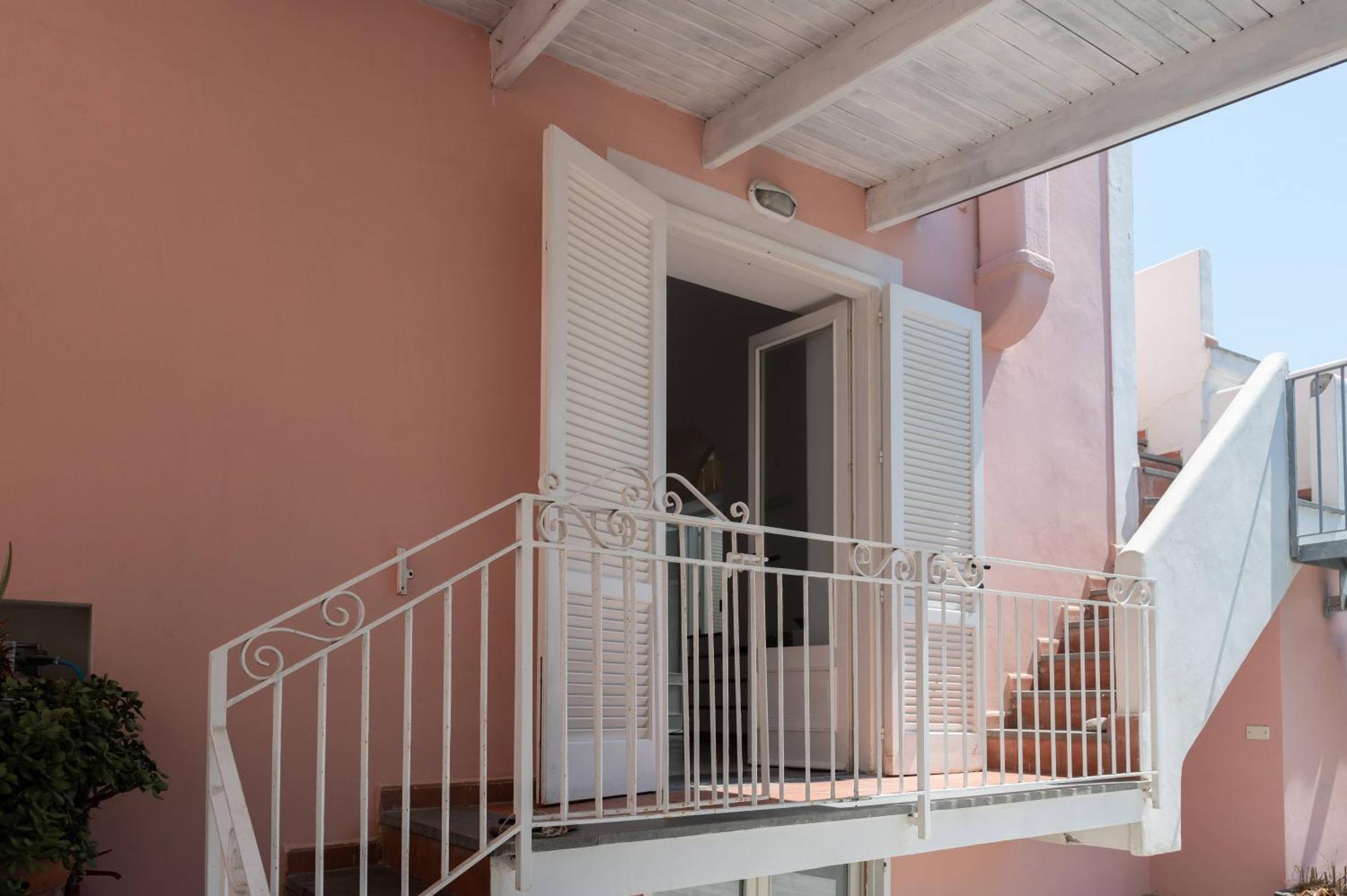 Gioia 13 Rooms & Apartments Procida Exterior foto