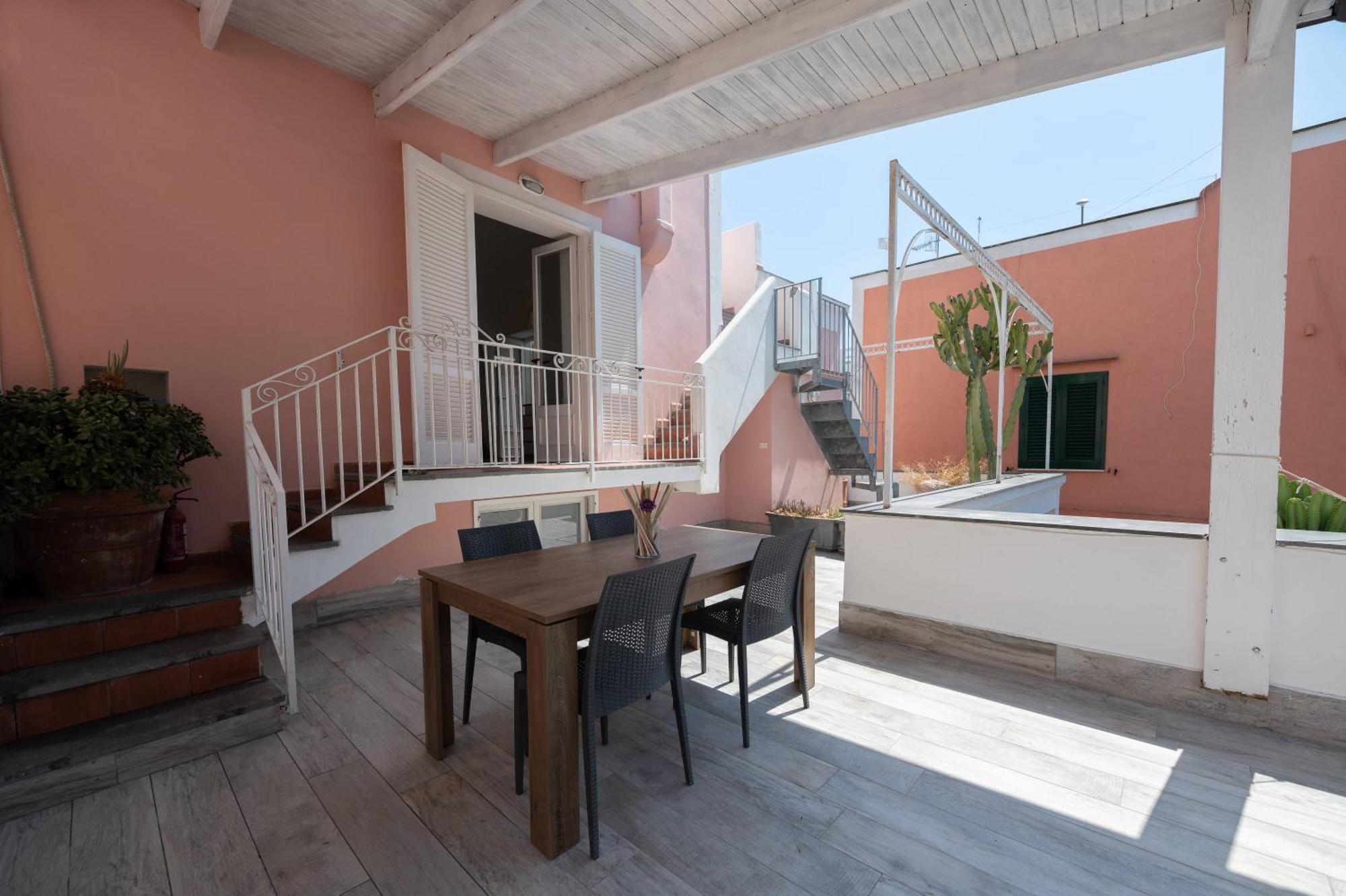 Gioia 13 Rooms & Apartments Procida Exterior foto