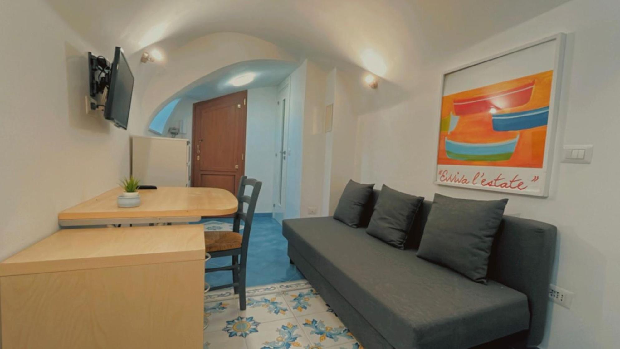 Gioia 13 Rooms & Apartments Procida Exterior foto